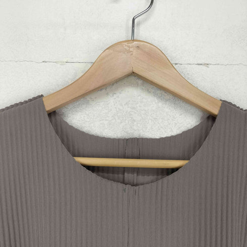 ミー イッセイミヤケ me ISSEY MIYAKE 2WAYプリーツノースリーブワンピース レディース